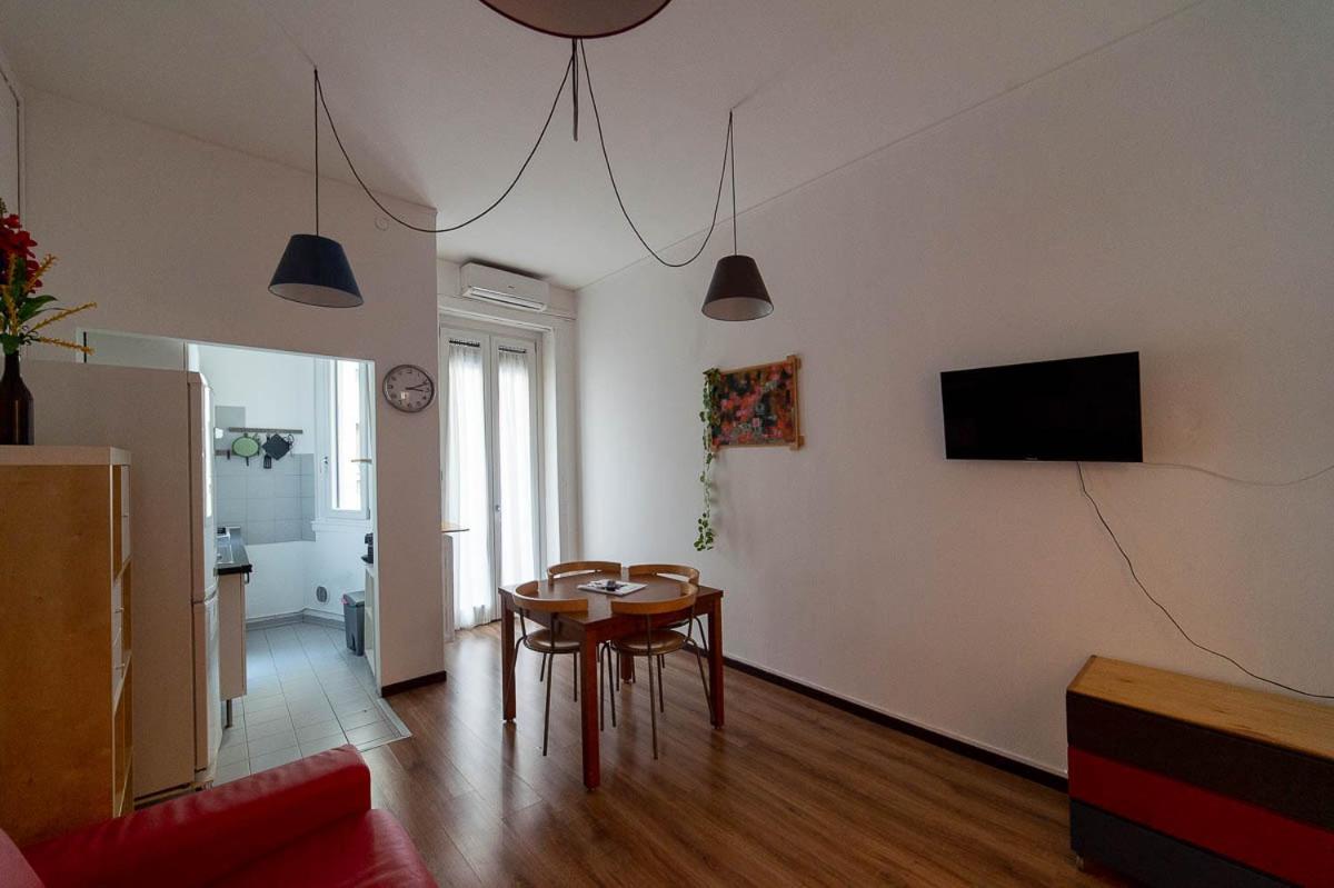 Hbhall Residenze Darsena Milan Exterior photo