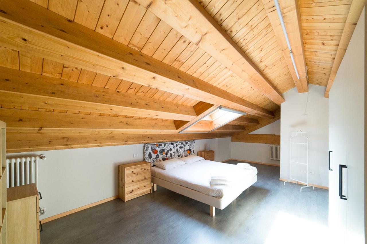 Hbhall Residenze Darsena Milan Exterior photo