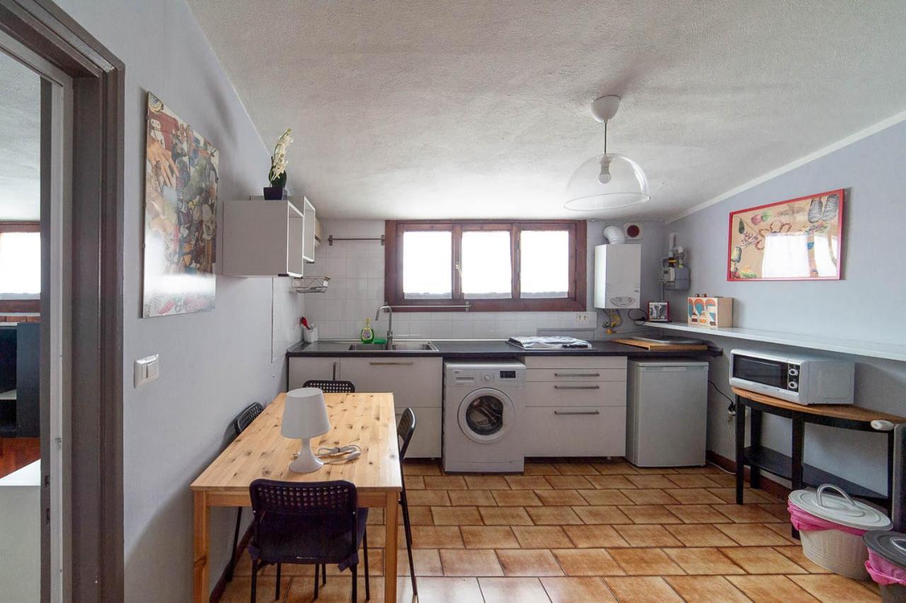 Hbhall Residenze Darsena Milan Exterior photo