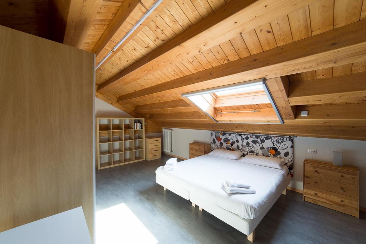 Hbhall Residenze Darsena Milan Exterior photo